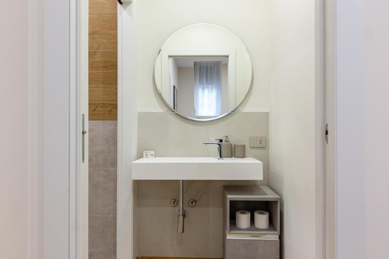 Ferienwohnung Easylife - Bilocale Moderno E Sofisticato In Zona Porta Venezia Mailand Exterior foto